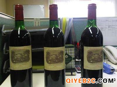 滨州回收小拉菲红酒能卖价格多少钱