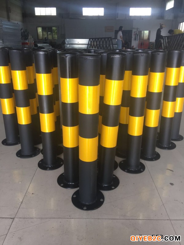 江门厂家定制钢管警示柱加厚反光防撞路桩坚固耐用