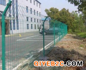青海护栏网项目铁丝网围栏小区护栏网合作厂家