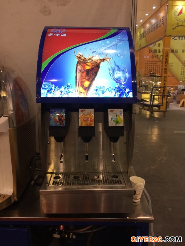 枣庄披萨店三阀可乐机免安装可乐糖浆配送批发