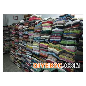深圳长期大量回收库存服装，收购库存布料