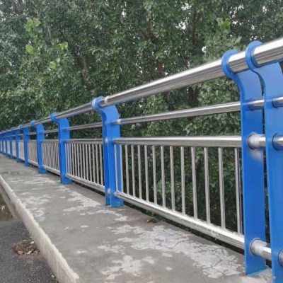 河南申济工厂直销桥梁防撞护栏支持定制