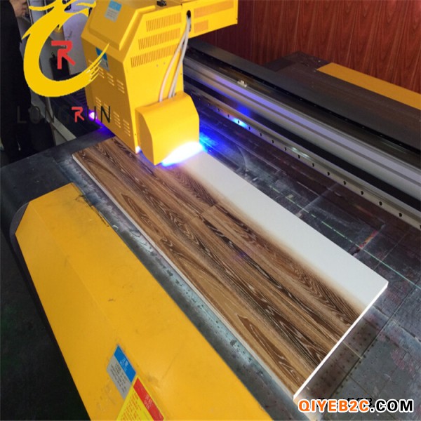 新款实木门板UV打印机械曲面3D平板数码喷绘机设备