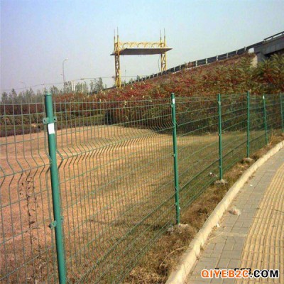 厂区隔离围栏草原防护围栏开发区铁丝网围栏