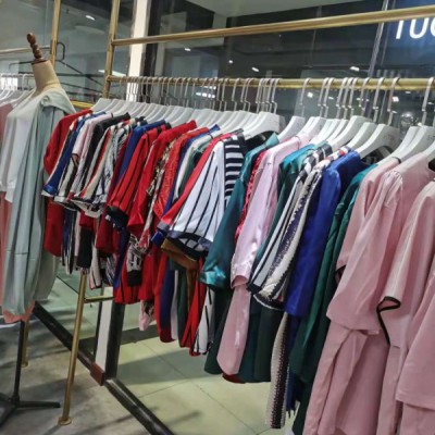 广州地摊女装服装批发市场