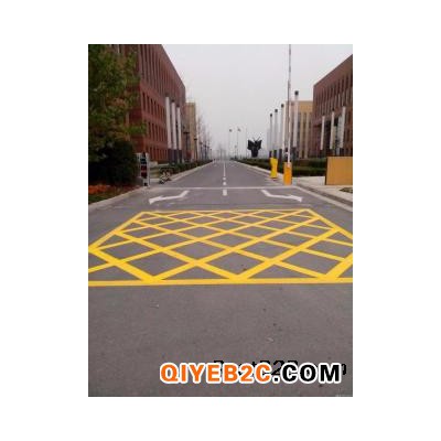 重庆厂区消防通道网状格热熔划线标杆