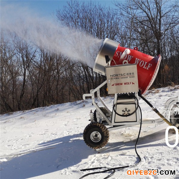 造雪设备出雪雪质 一台诺泰克造雪机作业面积大小