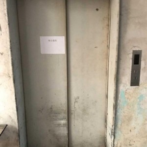 求购回收虎丘区废旧电梯苏州虎丘区载货电梯拆除回收