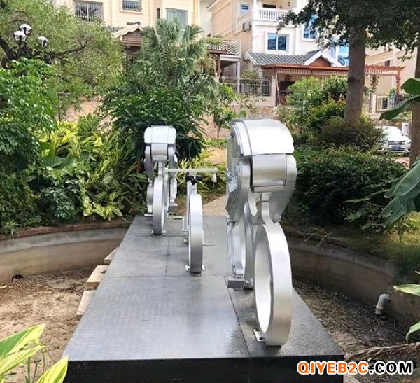 上海幕明不锈钢铁艺脚蹬联动单车公共艺术展览互动装置
