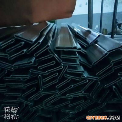 切割上海ＢＲ1５００ＨＳ防撞梁供应汽车防撞梁焊管