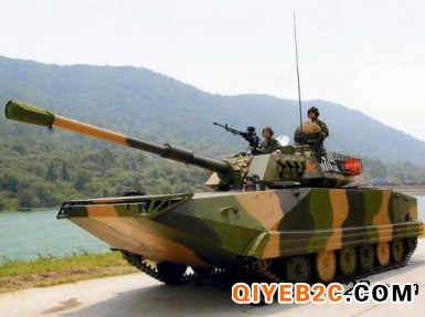 文旅研学军事装备厂 一比一装甲车坦克车 运兵车模